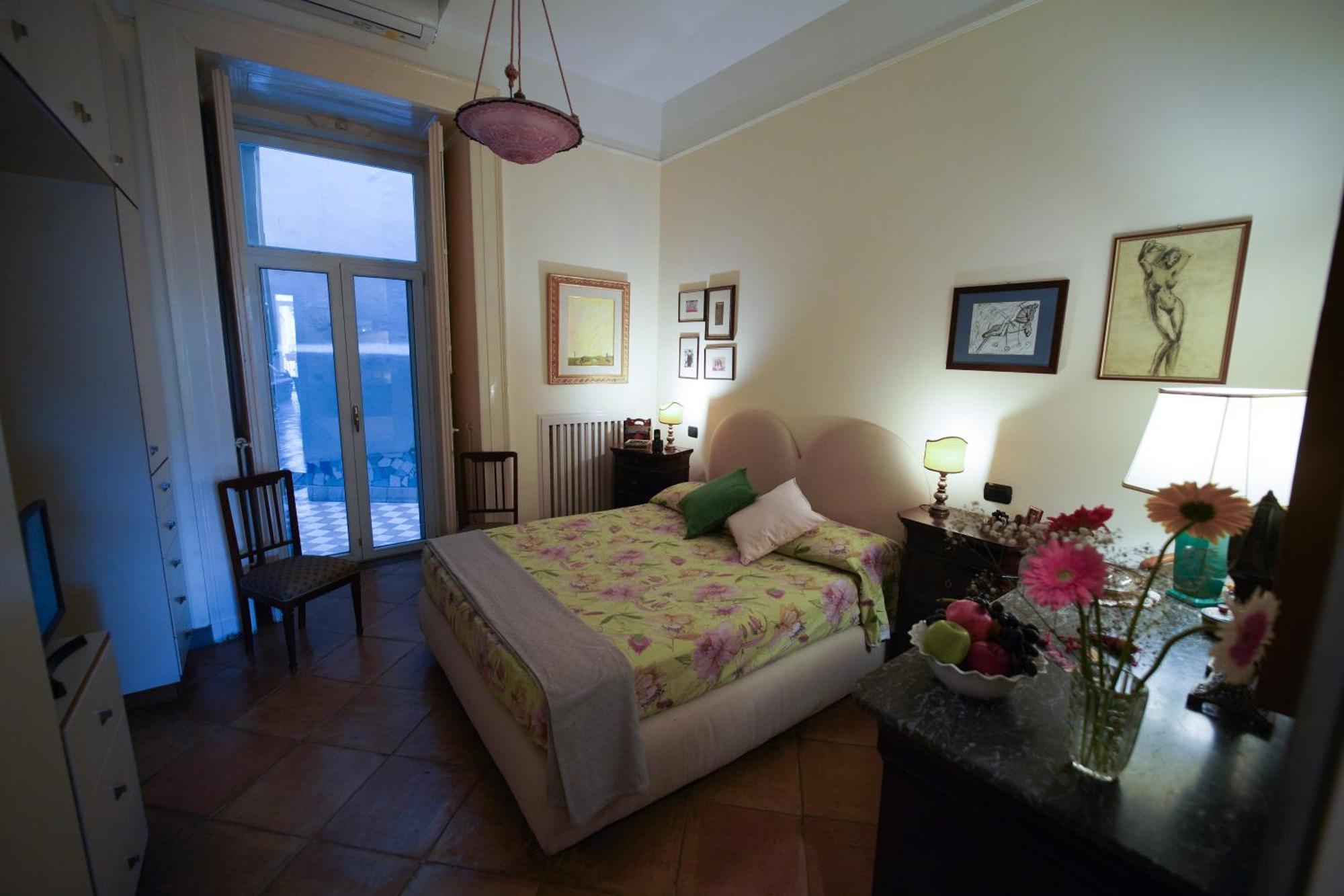לינה וארוחת בוקר נאפולי Residenza Suor Orsola מראה חיצוני תמונה